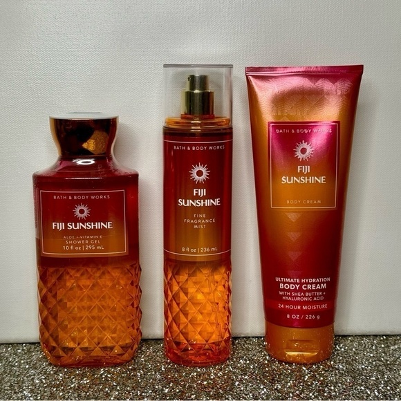 Bath and Body Works Fiji Sunshine Tropical Body Care Gift Set NWT - Picture 2 of 4